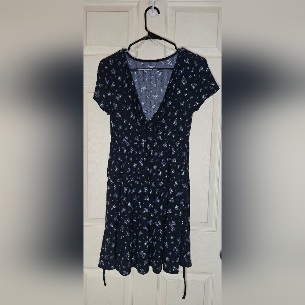 No Boundaries Babydoll Mini Dress Surplice V-Neck - Size Medium